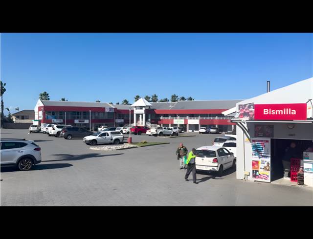4,282M² BUSINESS CENTRE FOR SALE IN GONUBIE